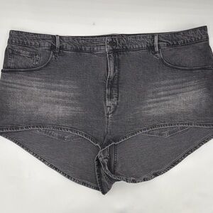 Good American Micro Mini Short in Black